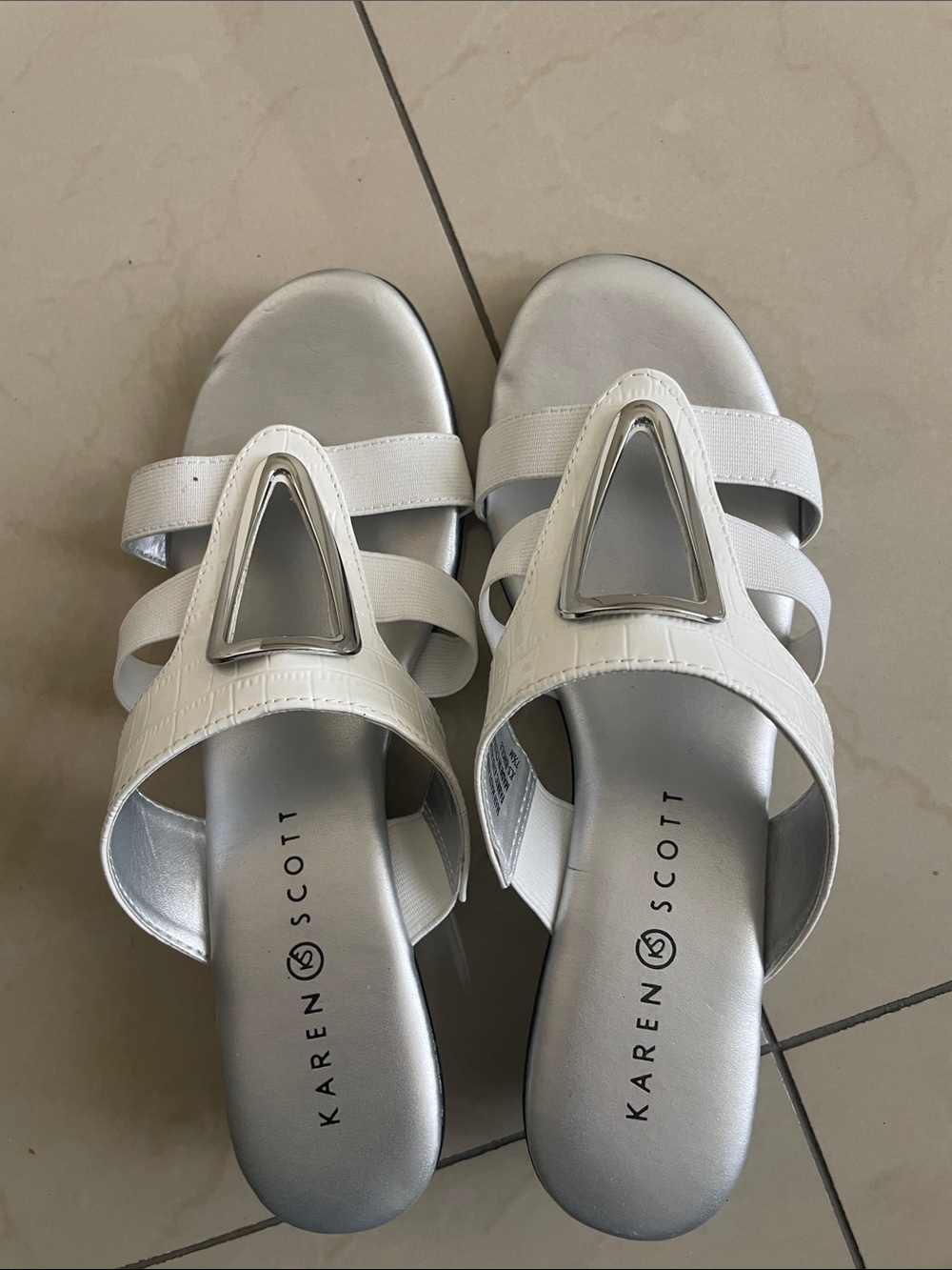 Karen Scott White Slide Mules with Silver Accents